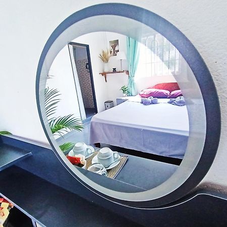 Sam'S Guesthouse M'Pai Bay 코롱 산로엠 외부 사진