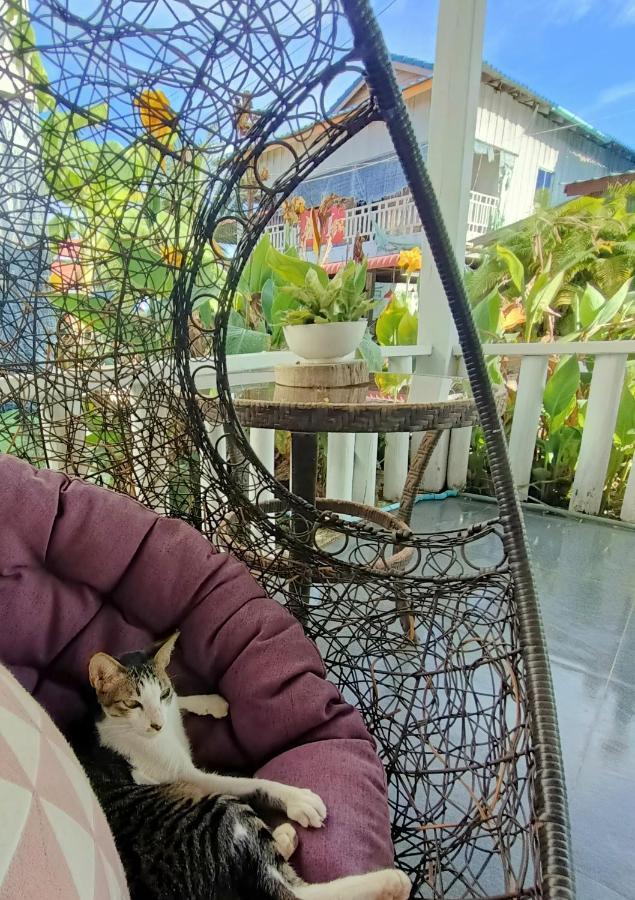 Sam'S Guesthouse M'Pai Bay 코롱 산로엠 외부 사진